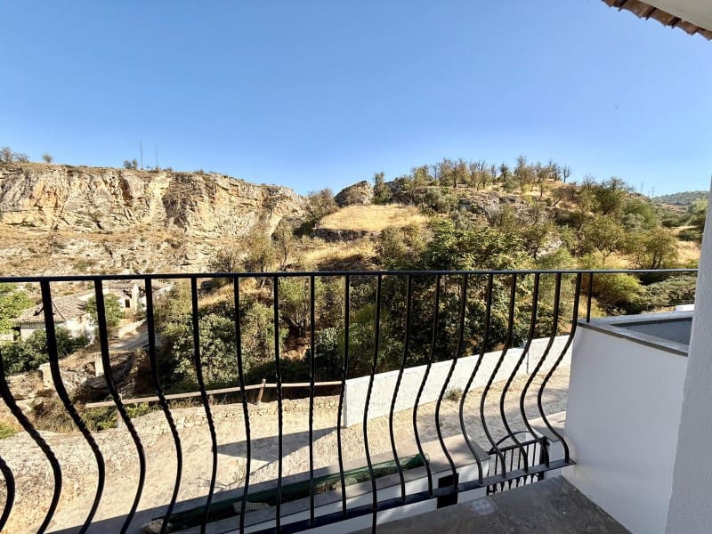 4 soveværelse Byhus til salg i Alhama de Granada - € 240.000 (Ref: 9282417)