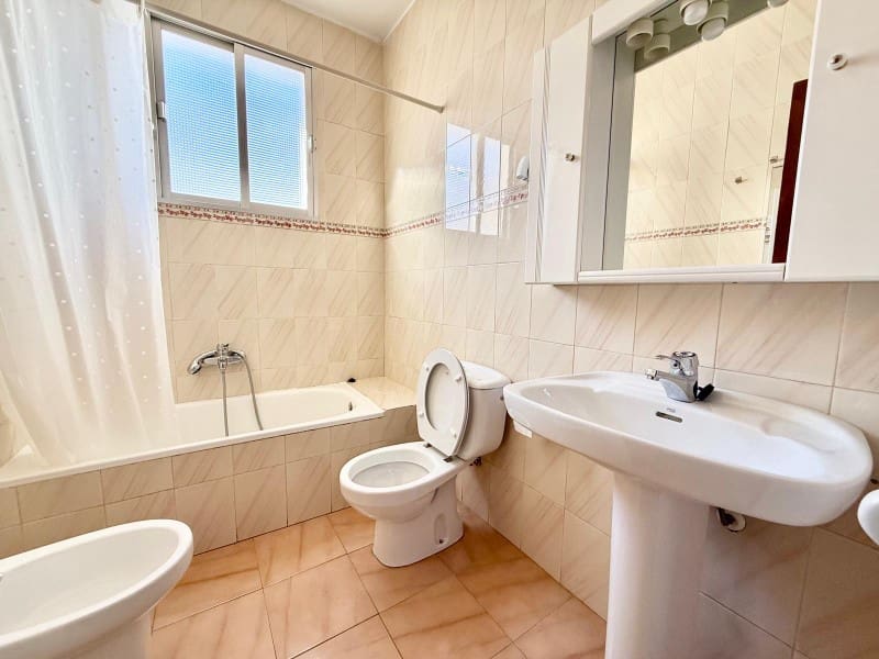 3 soveværelse Byhus til salg i Alhama de Granada - € 125.000 (Ref: 9294302)