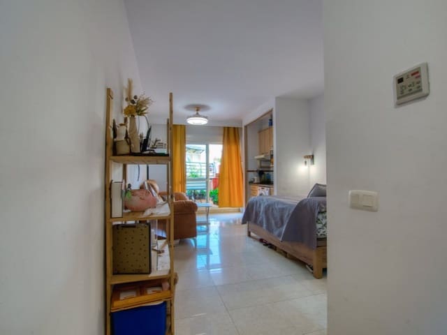 Studio til salgs i Rincón de la Victoria med svømmebasseng - € 175 000 (Ref: 9303397)