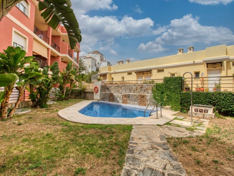 Monolocale in vendita in Rincon de la Victoria con piscina - 175.000 € (Rif: 9303397)