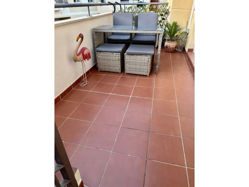 2 soverom Leilighet til salgs i Torrox med svømmebasseng garasje - € 240 000 (Ref: 9335378)