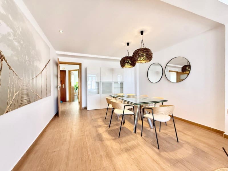 2 Zimmer Wohnung zu vermieten in Malaga Stadt - 1.200 € (Ref: 9356126)