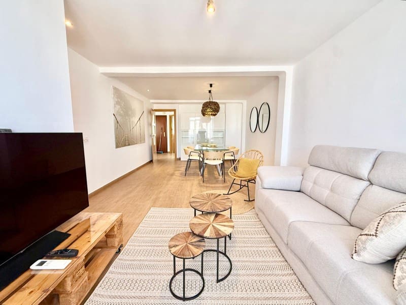 2 Zimmer Wohnung zu vermieten in Malaga Stadt - 1.200 € (Ref: 9356126)