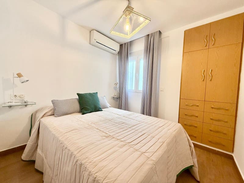 2 Zimmer Wohnung zu vermieten in Malaga Stadt - 1.200 € (Ref: 9356126)