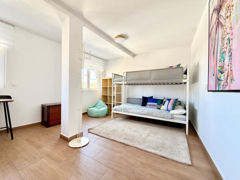 2 Zimmer Wohnung zu vermieten in Malaga Stadt - 1.200 € (Ref: 9356126)