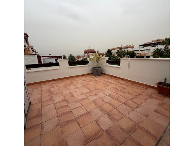 2 quarto Apartamento para venda em Caleta de Velez com piscina garagem - 390 000 € (Ref: 9396508)