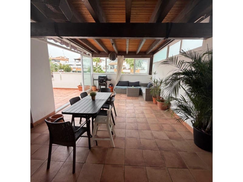 2 quarto Apartamento para venda em Caleta de Velez com piscina garagem - 390 000 € (Ref: 9396508)