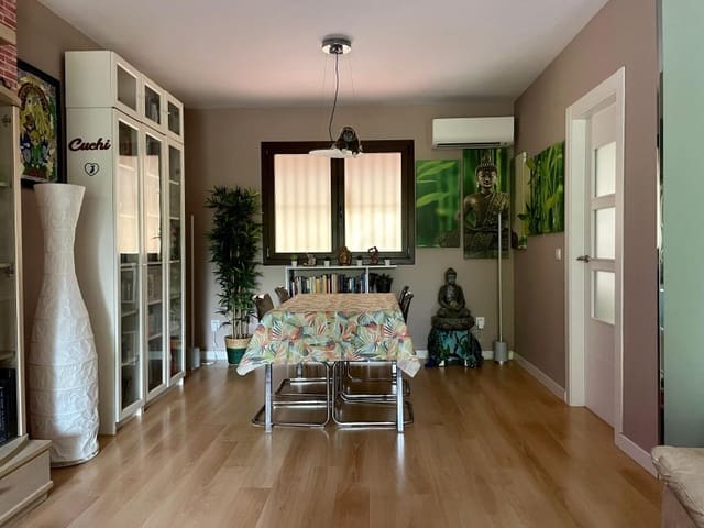 3 soveværelse Villa til salg i Almayate, Vélez-Málaga med garage - € 329.000 (Ref: 9400691)