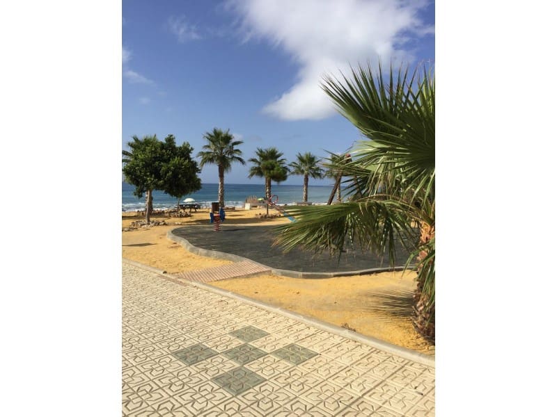 1 makuuhuone Asunto myytävänä paikassa El Penoncillo mukana 
autotalli - 249 900 € (Ref: 9406425)