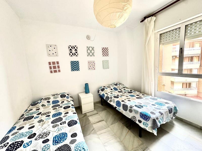 2 slaapkamer Flat te koop in Torrox-Costa met zwembad - € 360.000 (Ref: 9406427)