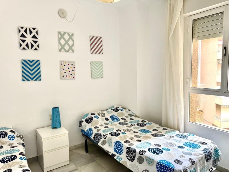 2 slaapkamer Flat te koop in Torrox-Costa met zwembad - € 360.000 (Ref: 9406427)