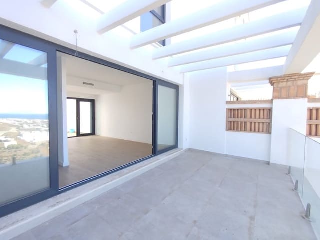 2 quarto Moradia Geminada para venda em El Peñoncillo, Torrox com piscina garagem - 349 000 € (Ref: 9452054)