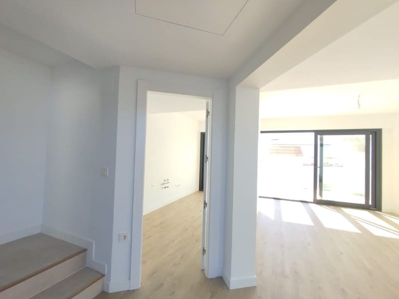 2 sypialnia Dom blizniak na sprzedaż w El Penoncillo z basenem garażem - 347 000 € (Ref: 9452055)