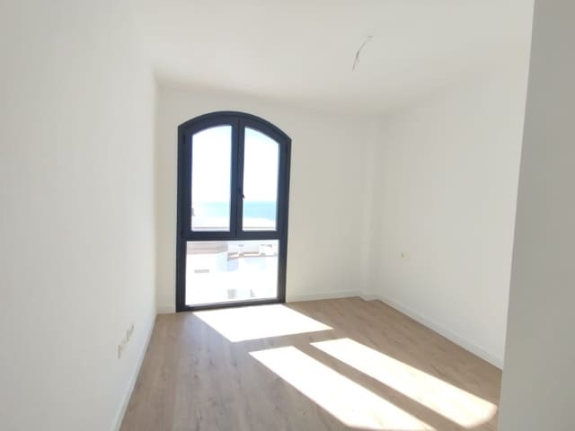 2 quarto Moradia Geminada para venda em El Peñoncillo, Torrox com piscina garagem - 347 000 € (Ref: 9452055)