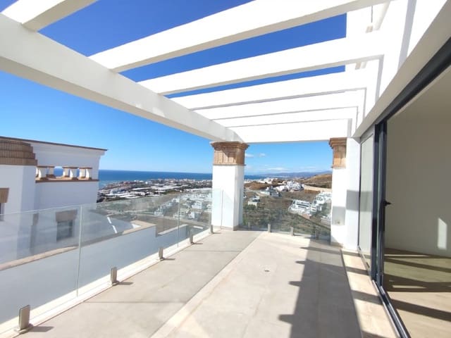 2 quarto Moradia Geminada para venda em El Peñoncillo, Torrox com piscina garagem - 347 000 € (Ref: 9452055)