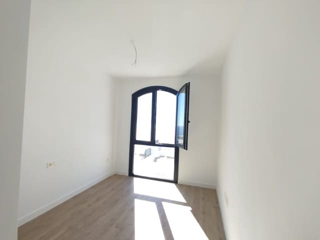 2 quarto Moradia Geminada para venda em El Peñoncillo, Torrox com piscina garagem - 347 000 € (Ref: 9452055)