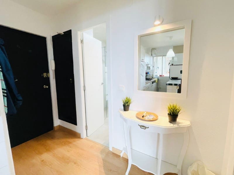 1 makuuhuone Asunto myytävänä paikassa Torrox-Costa mukana uima-altaan - 240 000 € (Ref: 9515999)