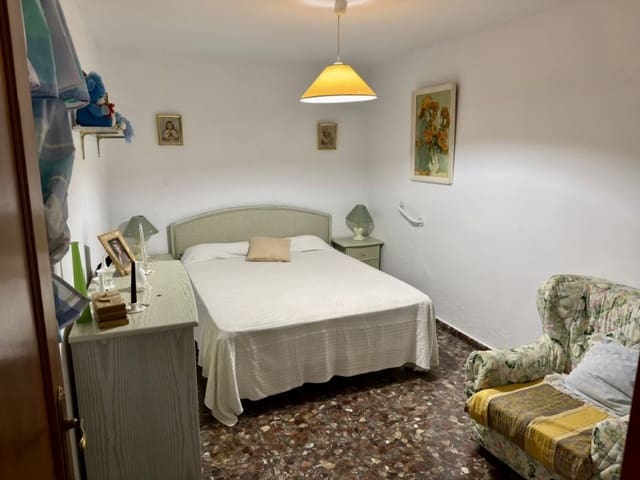 5 soverom Hus til salgs i Canillas de Aceituno - € 160 000 (Ref: 9531968)