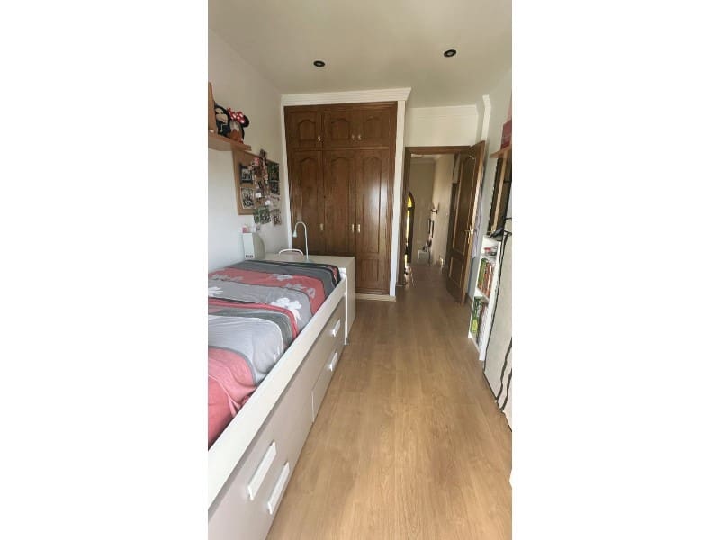 4 bedroom Villa for sale in Nerja with pool garage - € 465,000 (Ref: 9591183)