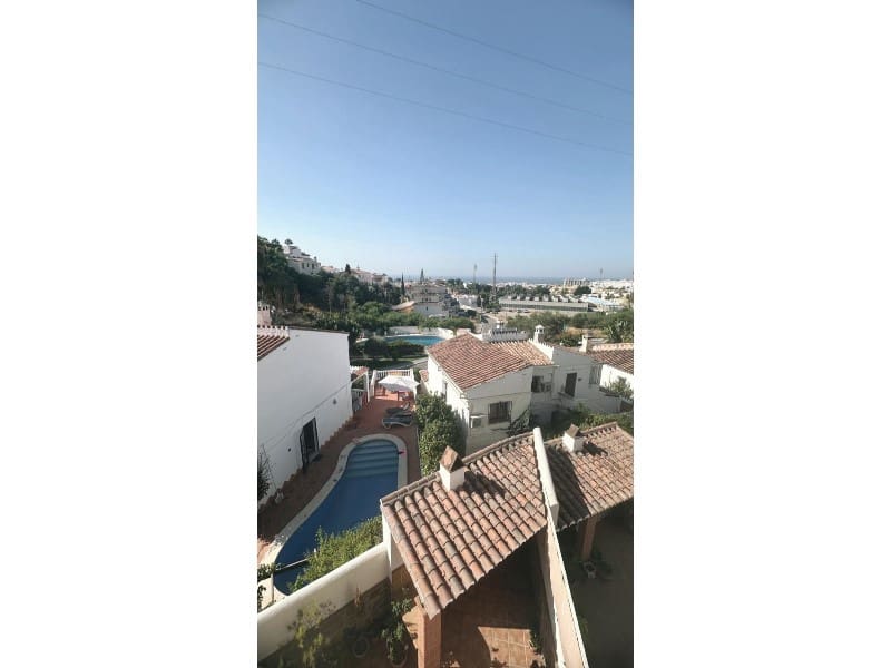 4 bedroom Villa for sale in Nerja with pool garage - € 465,000 (Ref: 9591183)