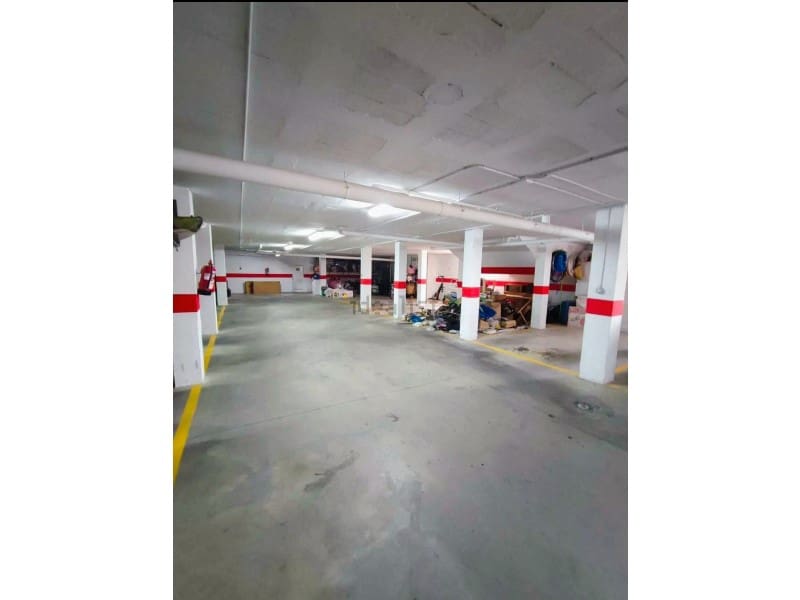 4 bedroom Villa for sale in Nerja with pool garage - € 465,000 (Ref: 9591183)