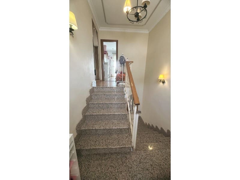 4 bedroom Villa for sale in Nerja with pool garage - € 465,000 (Ref: 9591183)