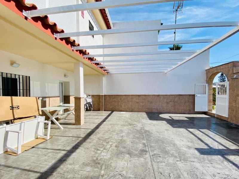 2 quarto Casa em Banda para venda em Almayate - 265 000 € (Ref: 9670310)