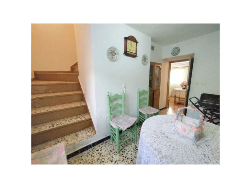 9 bedroom Finca/Country House for sale in Periana with garage - € 159,900 (Ref: 9677060)