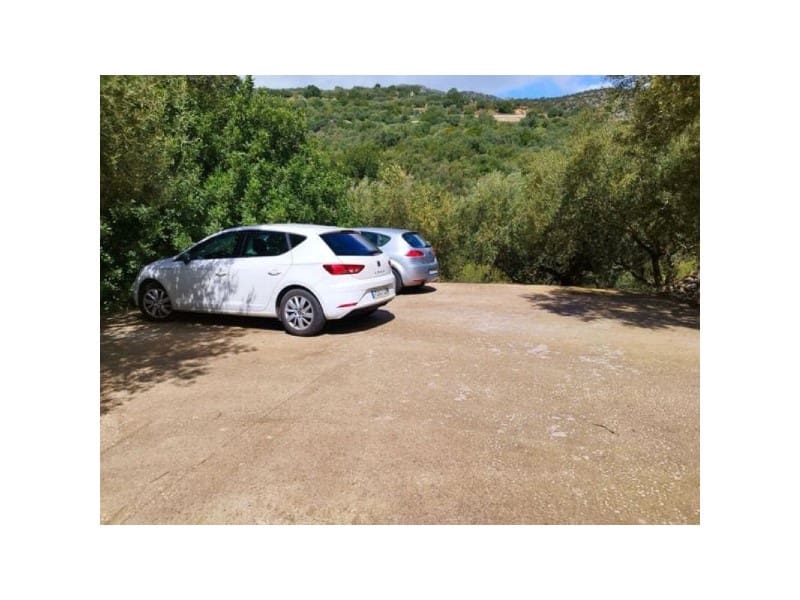 9 bedroom Finca/Country House for sale in Periana with garage - € 159,900 (Ref: 9677060)