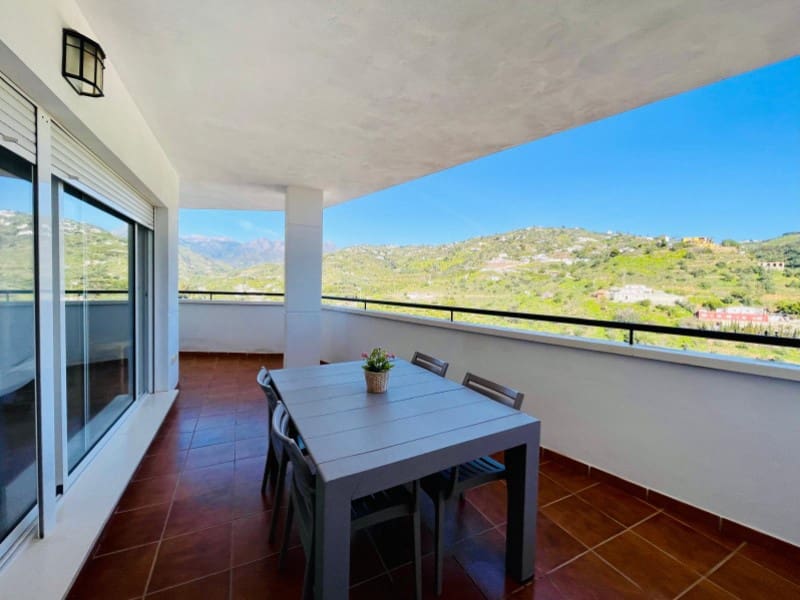 2 chambre Appartement à vendre à Torrox avec garage - 249 000 € (Ref: 9690379)