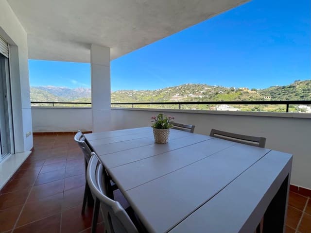 2 chambre Appartement à vendre à Torrox Pueblo, Torrox avec garage - 249 000 € (Ref: 9690379)