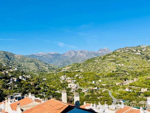 2 chambre Appartement à vendre à Torrox Pueblo, Torrox avec garage - 249 000 € (Ref: 9690379)