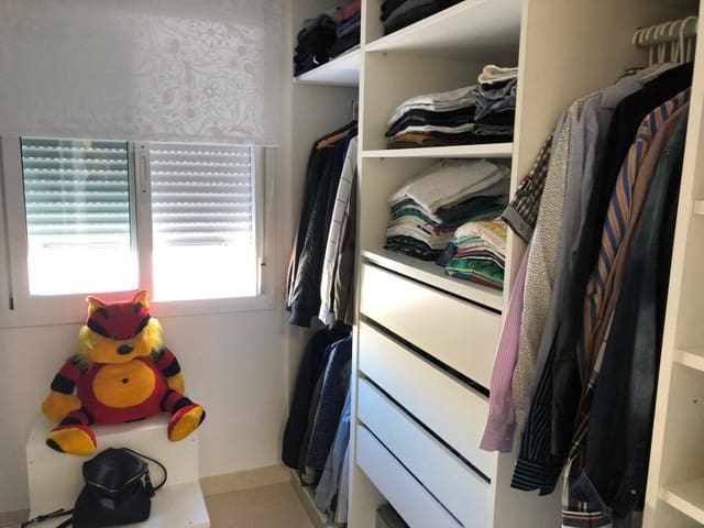 3 slaapkamer Flat te koop in Caleta de Vélez, Vélez-Málaga met garage - € 265.000 (Ref: 9714730)