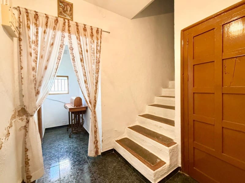 4 Zimmer Haus zu verkaufen in Arenas del Rey mit Garage - 129.000 € (Ref: 9731879)