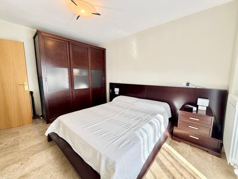 3 bedroom Flat for sale in Alhama de Granada with garage - € 140,000 (Ref: 9738372)