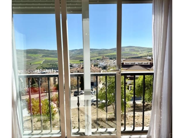 3 bedroom Flat for sale in Alhama de Granada with garage - € 140,000 (Ref: 9738372)