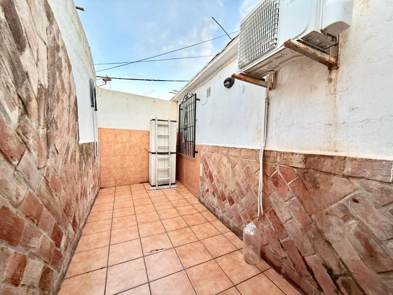 3 sovrum Hus till salu i Almayate - 159 000 € (Ref: 9751830)