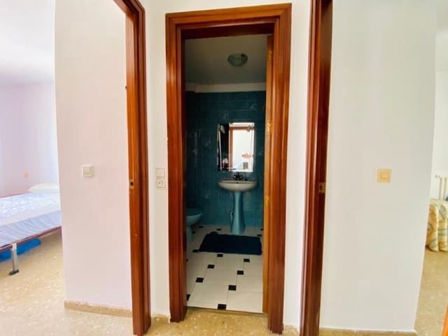 3 makuuhuone Asunto myytävänä paikassa Vélez-Málaga - 195 000 € (Ref: 9772976)