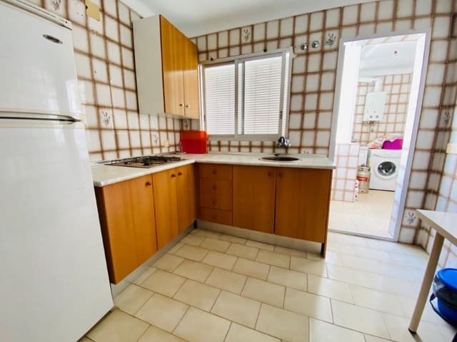 3 makuuhuone Asunto myytävänä paikassa Vélez-Málaga - 195 000 € (Ref: 9772976)