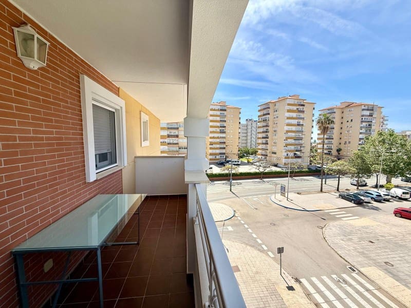 3 makuuhuone Asunto vuokrattavana paikassa Torre del Mar mukana uima-altaan 
autotalli - 1 500 € (Ref: 9783193)