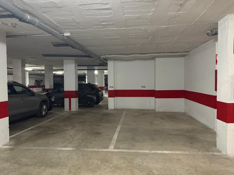 3 makuuhuone Asunto vuokrattavana paikassa Torre del Mar mukana uima-altaan 
autotalli - 1 500 € (Ref: 9783193)