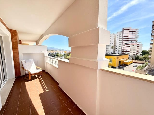 3 makuuhuone Asunto vuokrattavana paikassa Torre del Mar, Vélez-Málaga mukana uima-altaan 
autotalli - 1 500 € (Ref: 9783193)