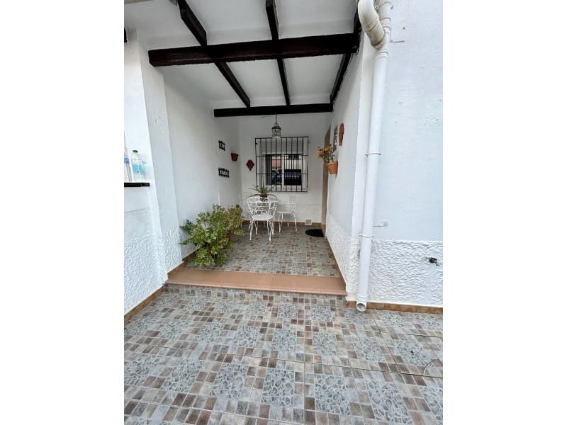 3 bedroom Townhouse for sale in Velez-Malaga - € 245,000 (Ref: 9783194)