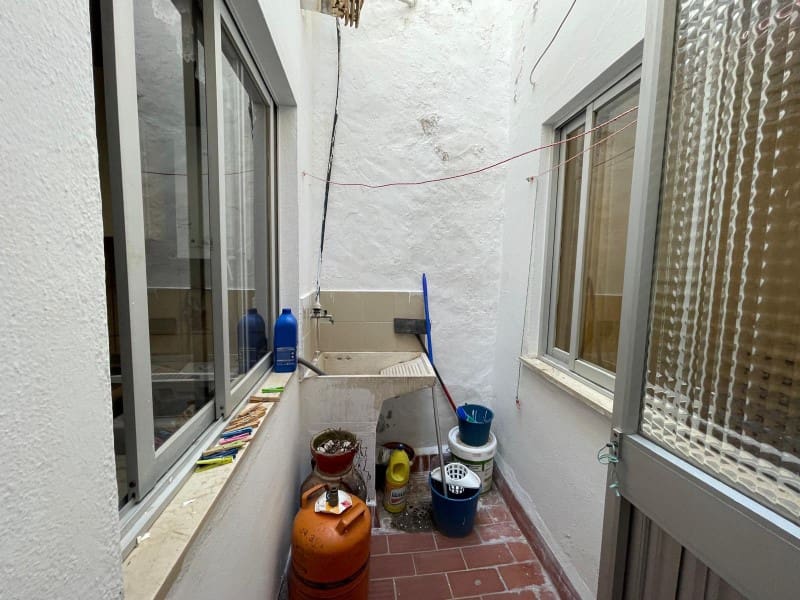 8 bedroom Townhouse for sale in Torrox - € 299,000 (Ref: 9790844)