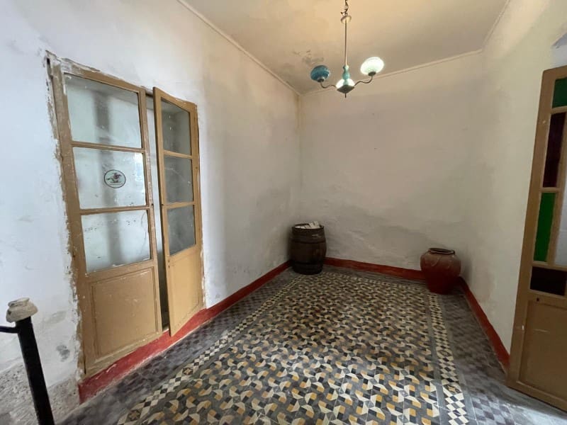 8 bedroom Townhouse for sale in Torrox - € 299,000 (Ref: 9790844)