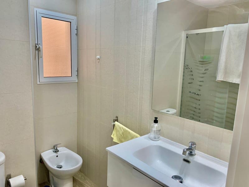 2 bedroom Flat for sale in Torre del Mar - € 278,900 (Ref: 9794359)