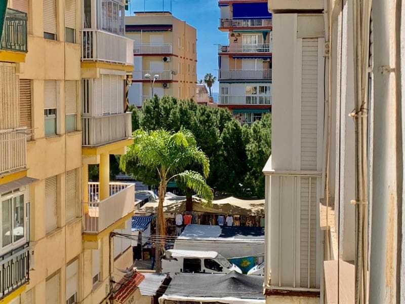 2 bedroom Flat for sale in Torre del Mar - € 278,900 (Ref: 9794359)