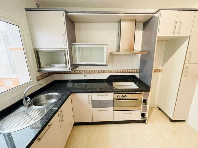 3 sypialnia Mieszkanie na sprzedaż w Urbanización Santa Rosa, Torrox z basenem - 289 000 € (Ref: 9797019)