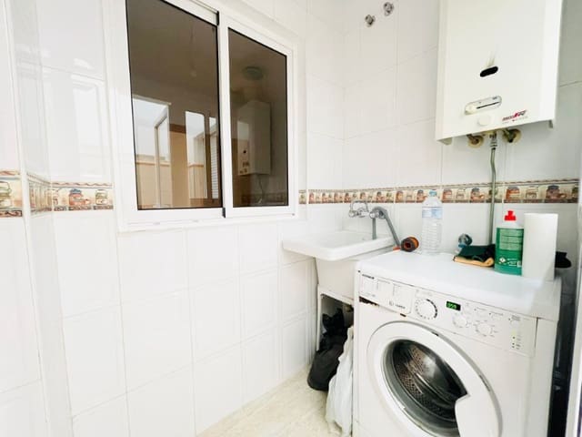 3 sypialnia Mieszkanie na sprzedaż w Urbanización Santa Rosa, Torrox z basenem - 289 000 € (Ref: 9797019)