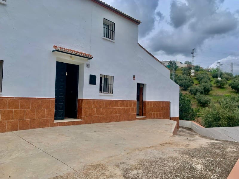 6 bedroom Finca/Country House for sale in Casabermeja with garage - € 320,000 (Ref: 9797020)